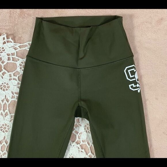 NWOT Lululemon SoulCycle Skull Crop Pant Leggings Green 4 - Picture 3 of 8